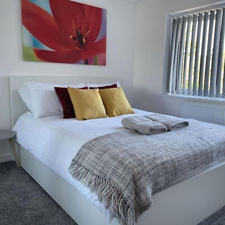 Paradigm House, Modern 2-Bedroom Duplex Apartment 2, Free Parking, Оксфорд Екстериор снимка